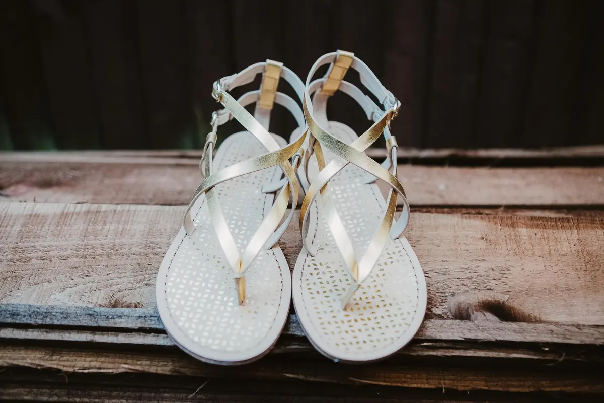 /blog/advice-for-pregnant-brides/ - pregnant friendly wedding shoes