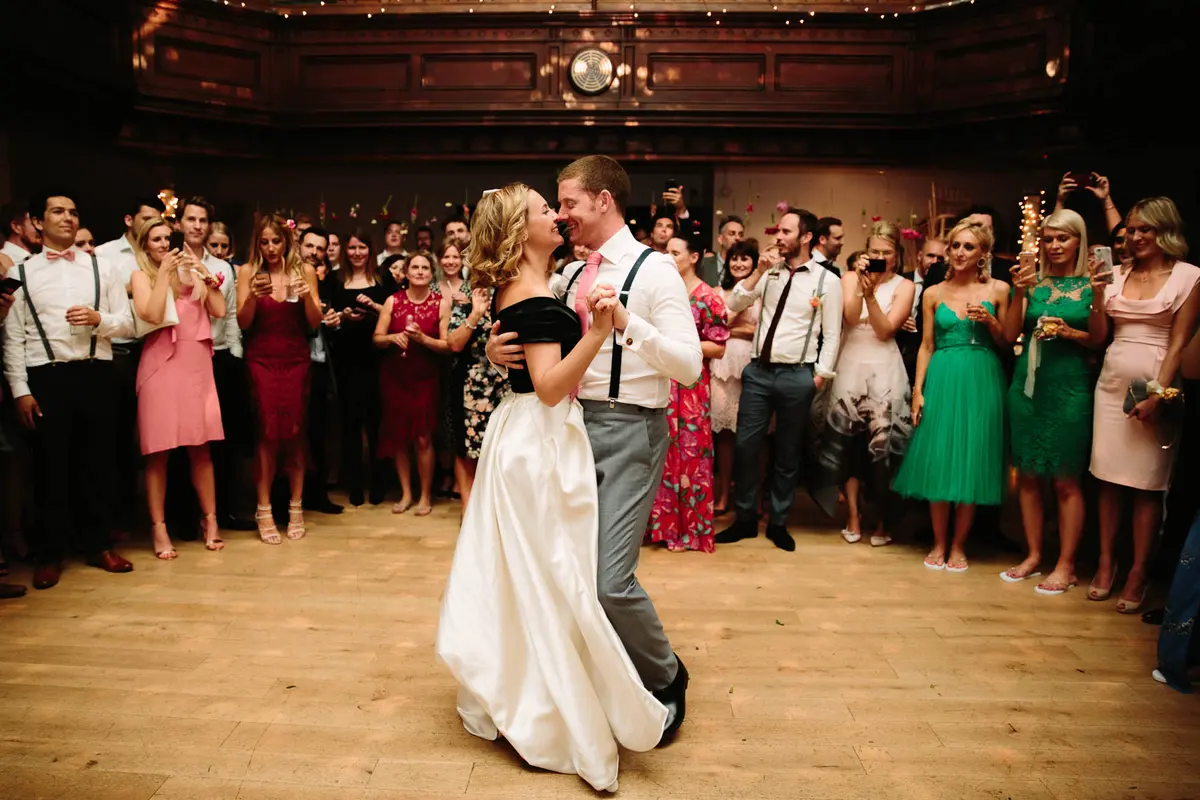 first dance - wedding photographer oxford - philippa james photography