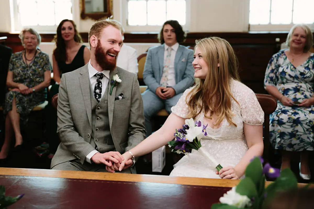Oxford Registry Office - by philippa james photography