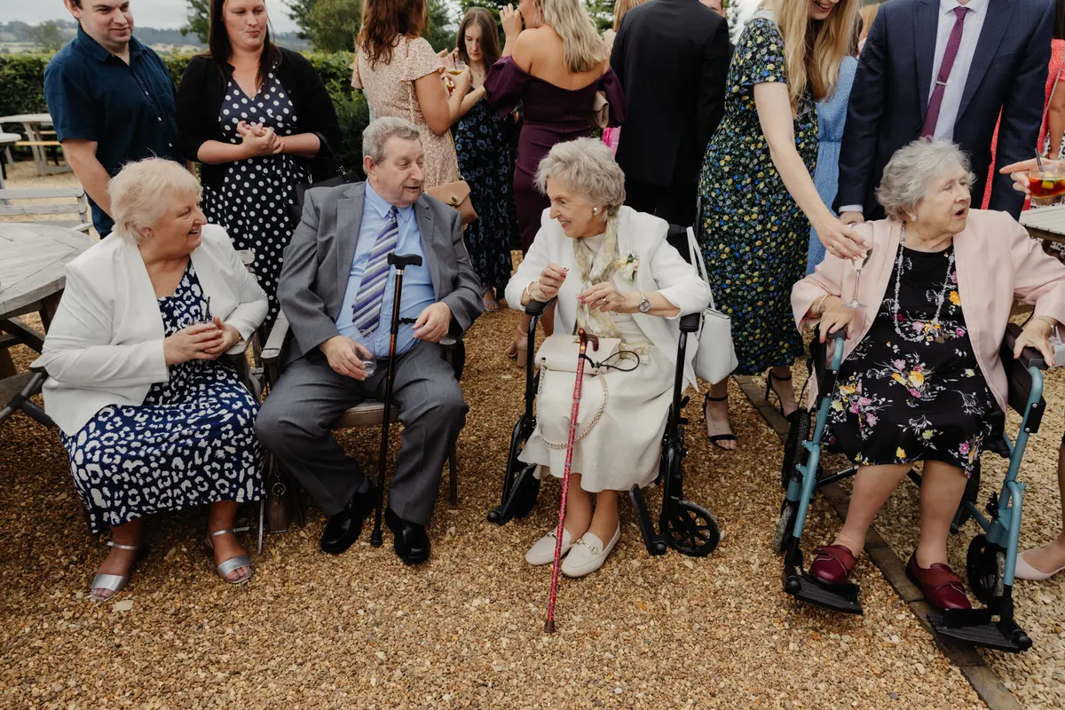 Philippa James Oxfordshire Wedding Photographer