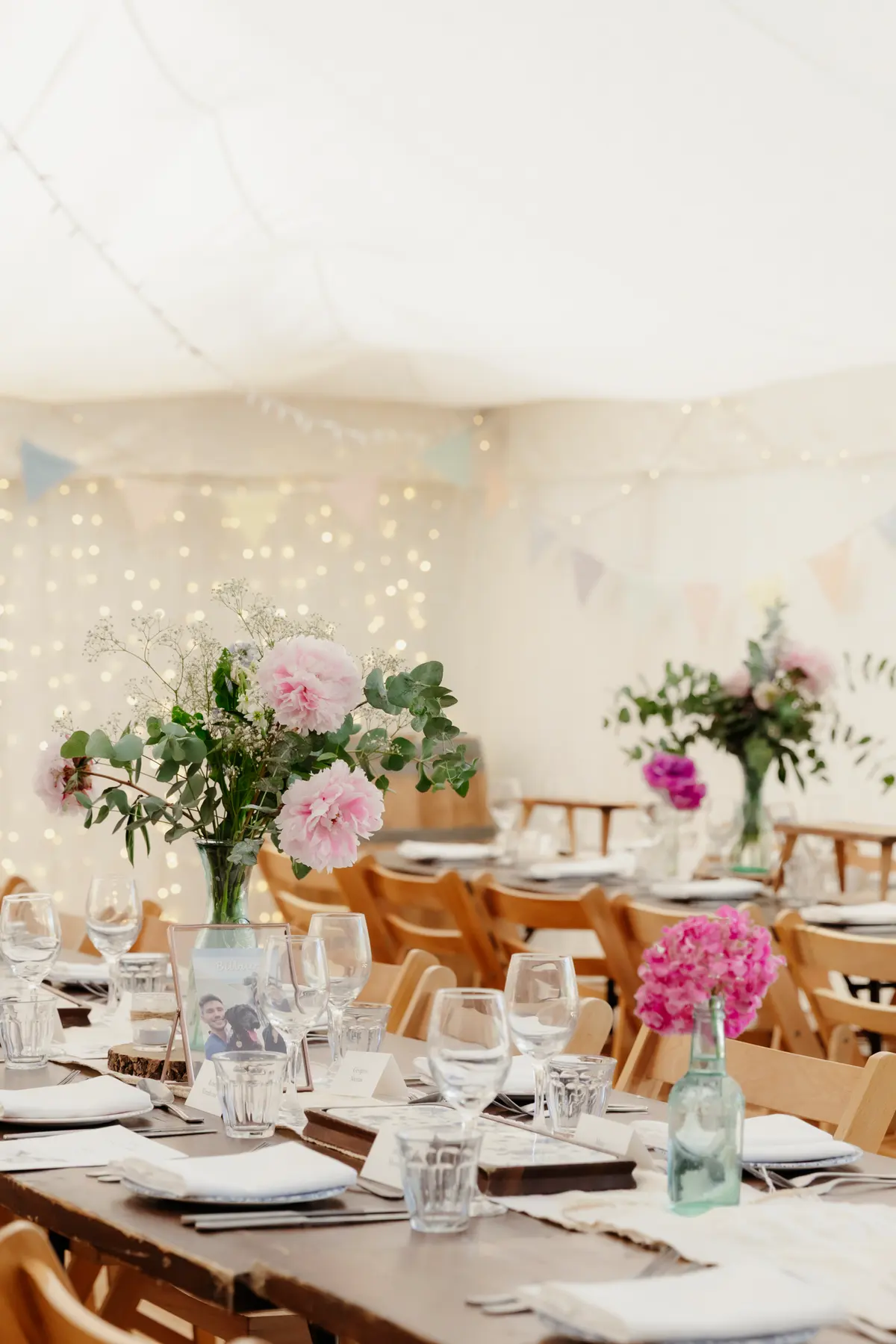 Wedding marquee at The Perch Oxford with flowers